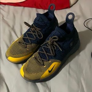 Nike Zoom KD 11 sz12 basketball shoes